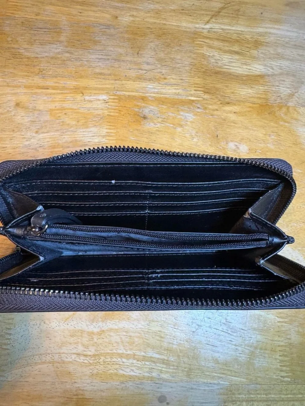 Simply Vera Vera Wang Gradient Gray Zip Wallet